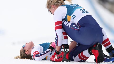 Jessie Digginst a csapattársa segítette.