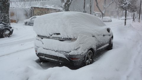 Vastag hótakaró Szombathelyen.