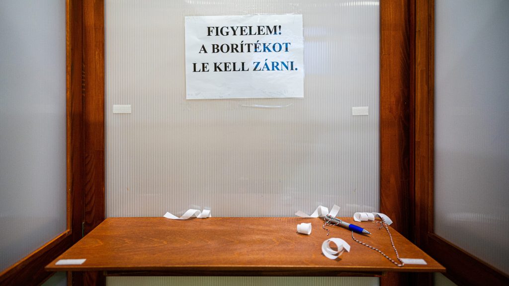 A korábbi polgármester nyerte az időközi választást Kalaznón