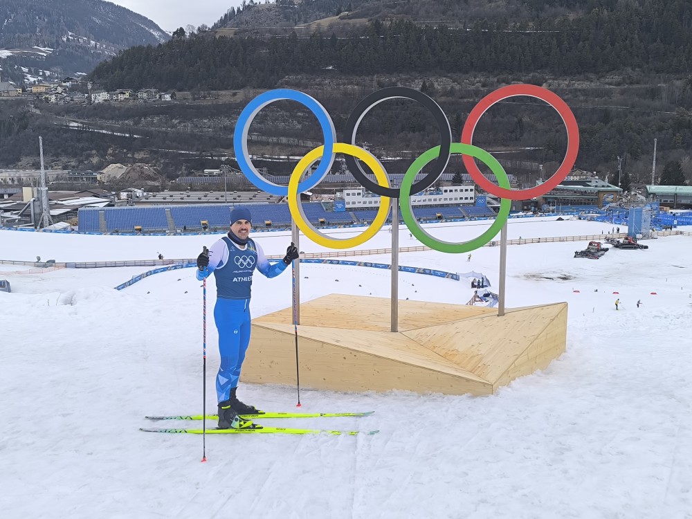 Dr. Kertész Mihály a 2026-os olimpia sífutóversenyeinek helyszínén.