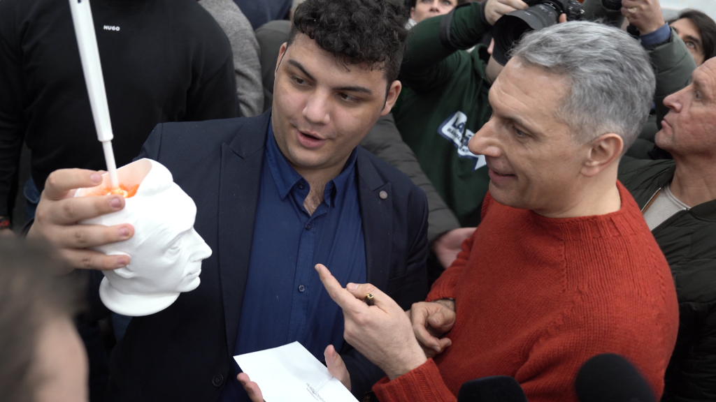 Lázár János: Miért fontos a sajtónak a bűnözők joga ennyire? | 24.hu