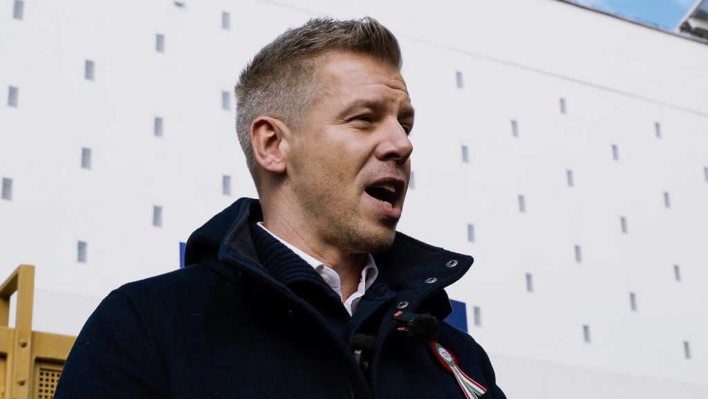 Magyar Péter: Több körzetben is elkezdte a választási csalást a Fidesz