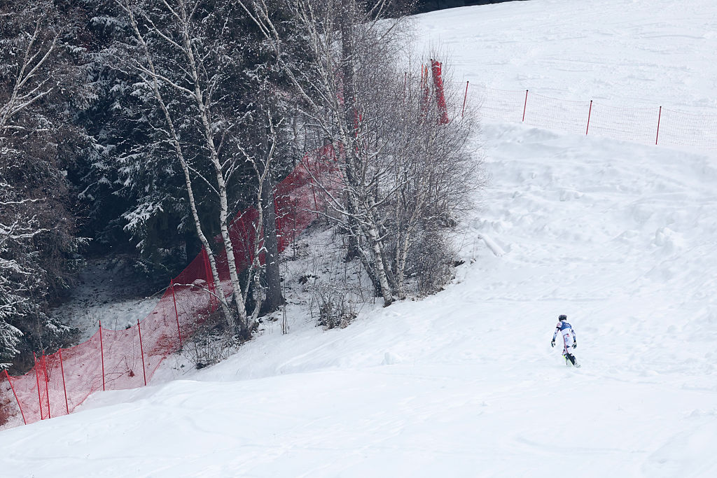 A norvég Atle Lie McGrath drámája: az élről várta a második futamot, de kiesett.