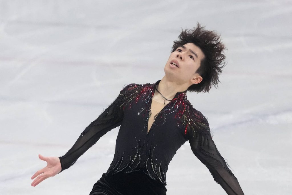 Döbbenet: Ilia Malinin kétszer is esett, csak nyolcadik lett a bő két éve veretlen műkorcsolyázó 1 SHAIDOROV Mikhail of Kazakhstan performs during the men's figure skating free skating at the Milano Cortina 2026 Olympic Winter Games, at the Milano Ice Skating Arena in Italy on February 13, 2026. ( The Yomiuri Shimbun )