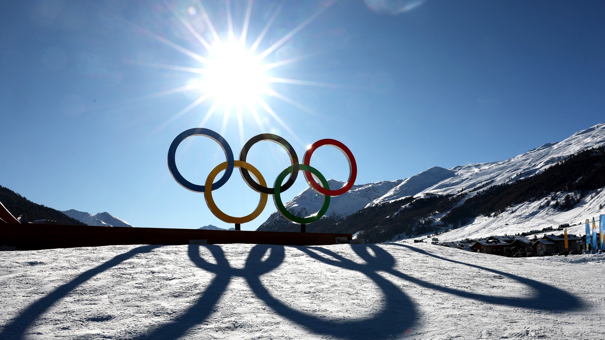 Az olimpiai öt karika a milánói-cortinai téli olimpia előtt.