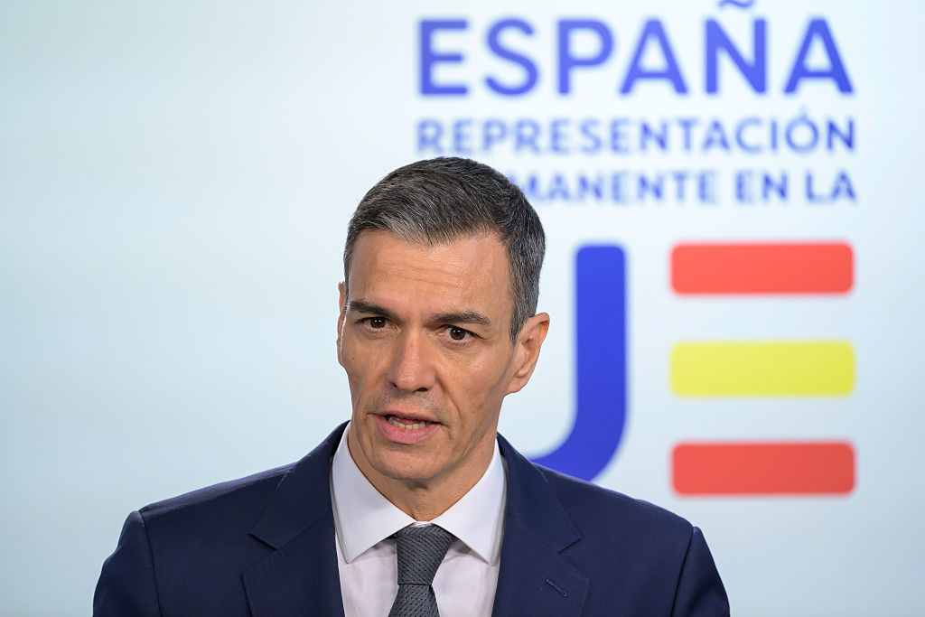 Spanyolország megtiltaná a 16 éven aluliak közösségimédia-hozzáférését 1 Pedro Sanchez spanyol miniszterelnök