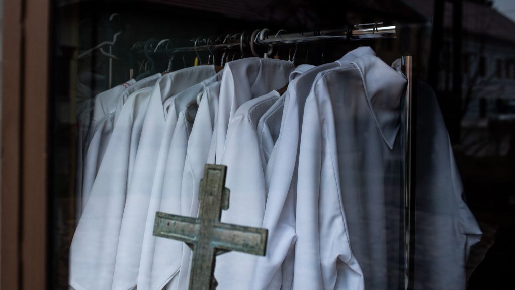 Kontroll: Tíz évre eltiltották Pajor András zuglói plébánost a papi feladatok gyakorlásától