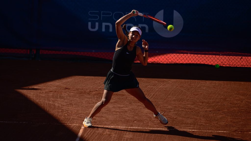 Tóth Amarissa nagy fordulat után verte az ukrán teniszezőt, aki nem fogott kezet Bondár Annával