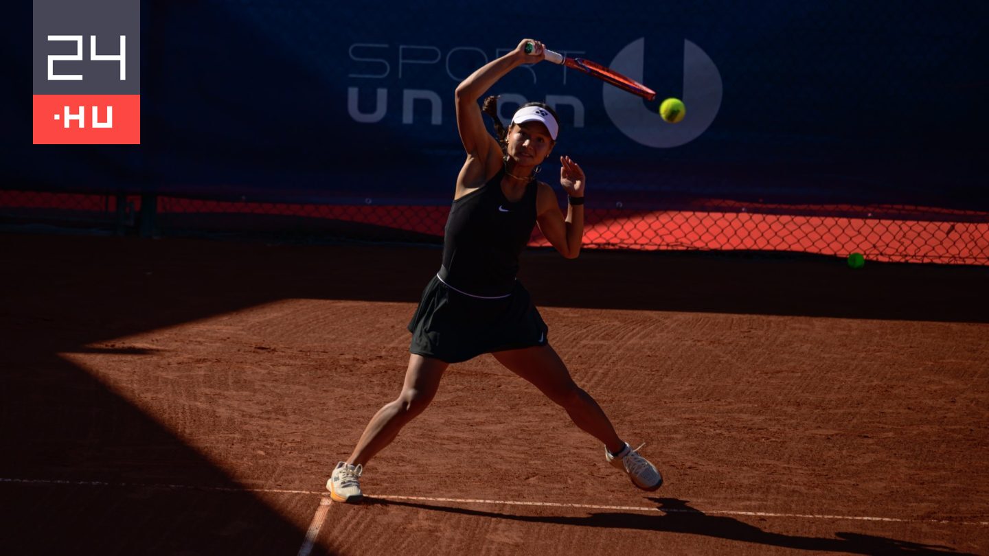Tóth Amarissa nagy fordulat után verte az ukrán teniszezőt, aki nem fogott kezet Bondár Annával