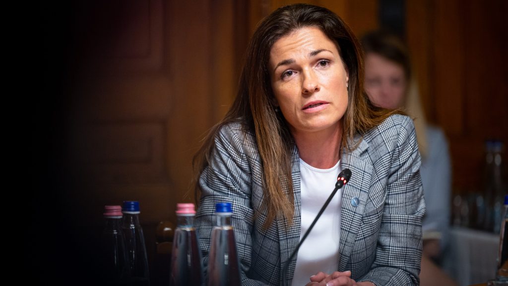 Vidéki prókátor: Ha közzétennék a szexvideót Magyarról, akkor Varga Judit megbukna emberként és anyaként is