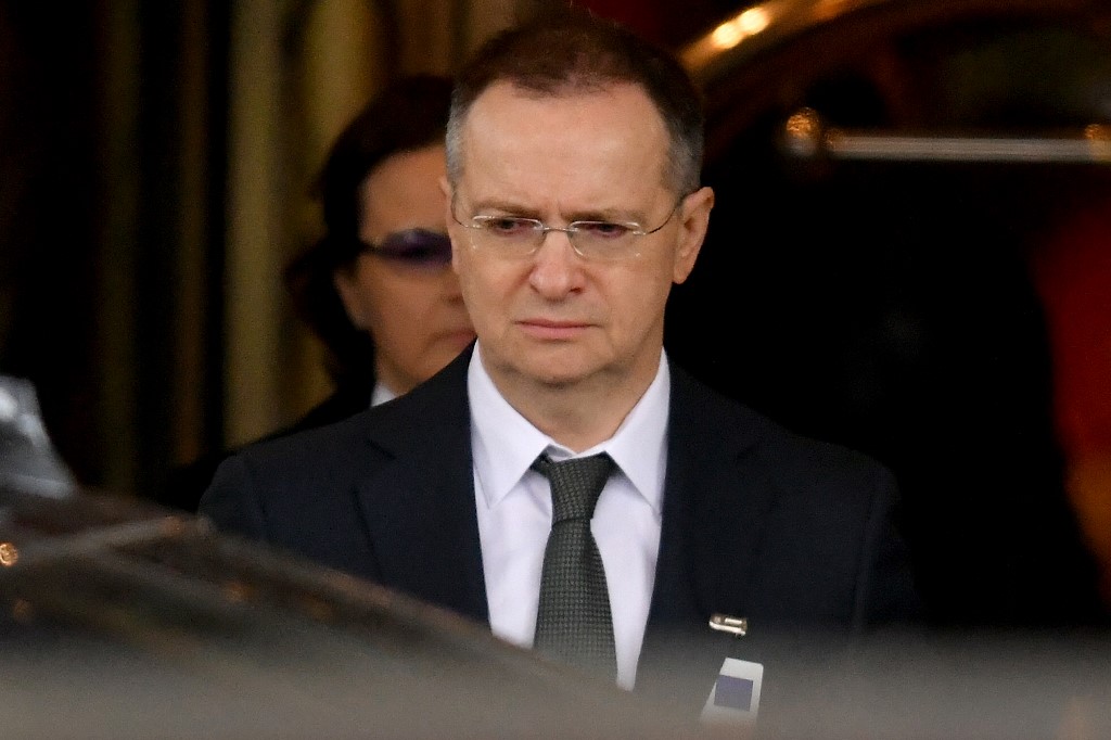 Két óra után véget ért a szerdai orosz-ukrán tárgyalás Genfben – Zelenszkij szerint időt húznak az oroszok