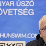 Wladár Sándor, a Magyar Úszószövetség elnöke a 2027-es budapesti vizes világbajnokságról tartott budapesti sajtótájékoztatón 2025. december 15-én.