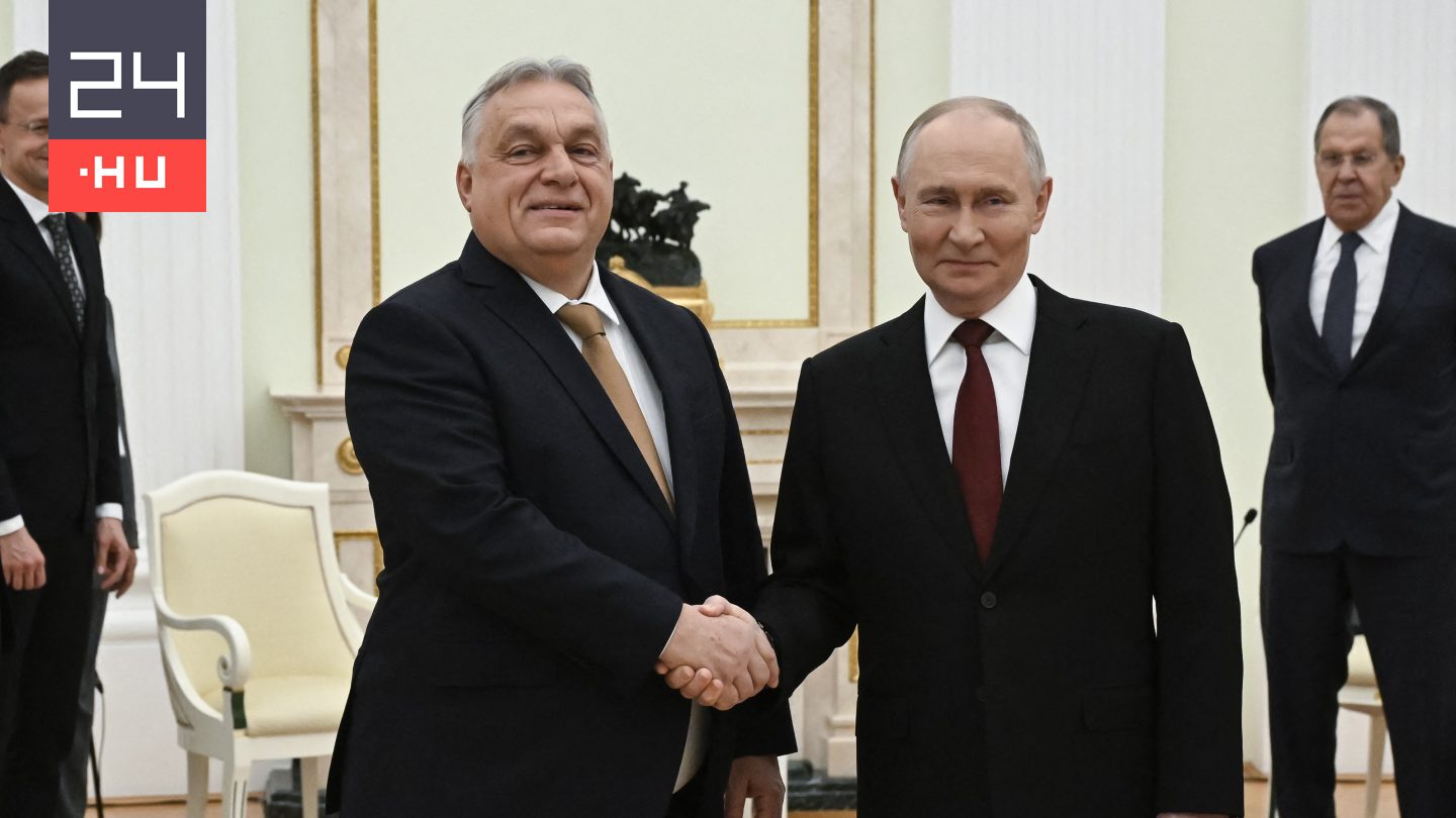 FT: A Kreml jóváhagyásával indul dezinformációs kampány a magyar választások befolyásolására