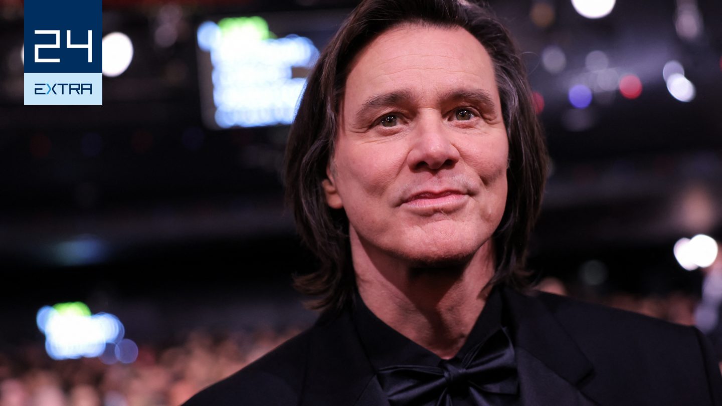 Jim Carrey átvett egy díjat, azóta se bírja lemosni magáról a vádat, hogy valójában egy klón