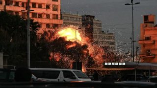A fireball rises from the site of an Israeli airstrike that targeted a building in Beiruts Bashoura neighbourhood early on March 18, 2026. Lebanon was drawn into the Middle East war on March 2 when Iran-backed militant group Hezbollah launched rockets towards Israel in response to US-Israeli strikes that killed Iranian supreme leader Ayatollah Ali Khamenei. (Photo by FADEL itani / AFP)