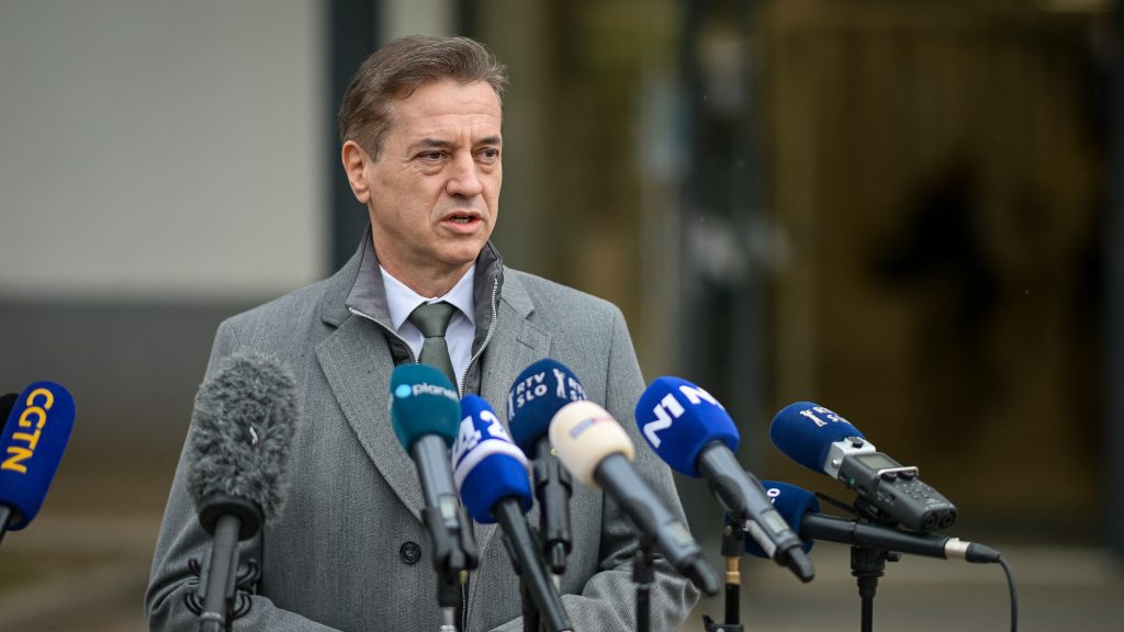 Szlovén kormány: magánszemélyek maximum 50 liter üzemanyagot vásárolhatnak naponta