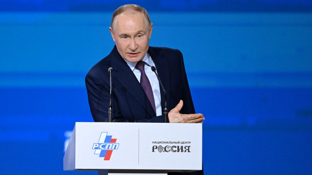 Putyin az orosz oligarchákat kérte, hogy járuljanak hozzá a háború költségeihez