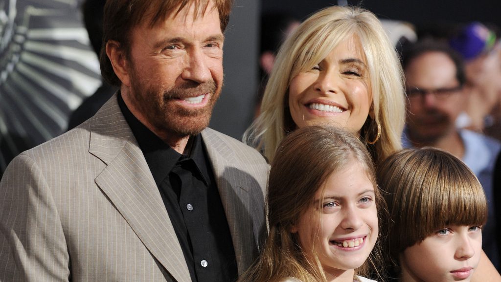 Chuck Norris családja 2012-ben.