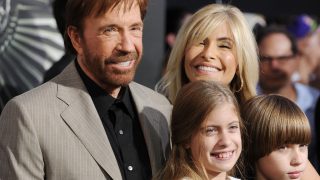 Chuck Norris családja 2012-ben.