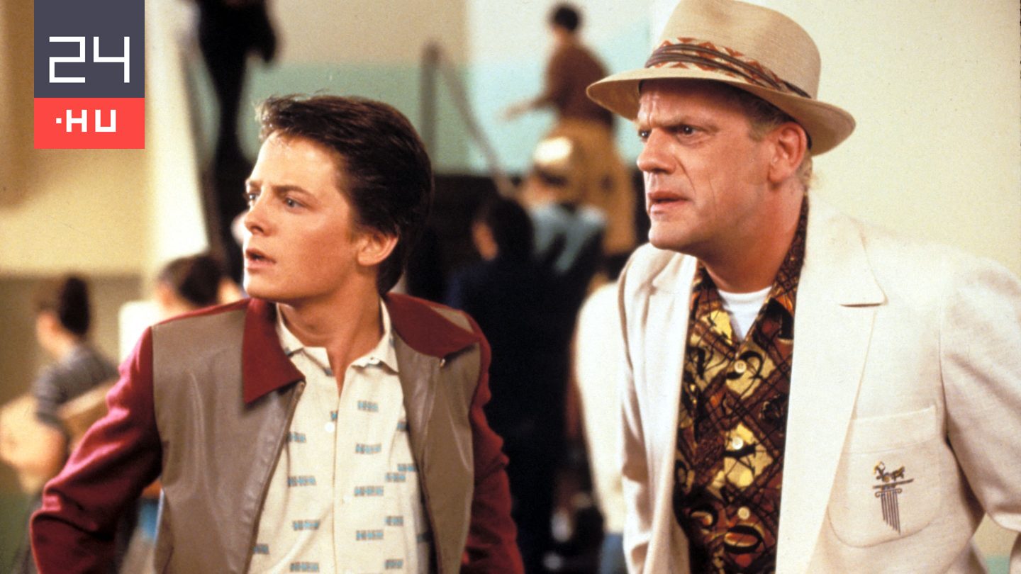 Ritka pillanat: közös fotón a Vissza a jövőbe főszereplői, Michael J. Fox és Christopher Lloyd
