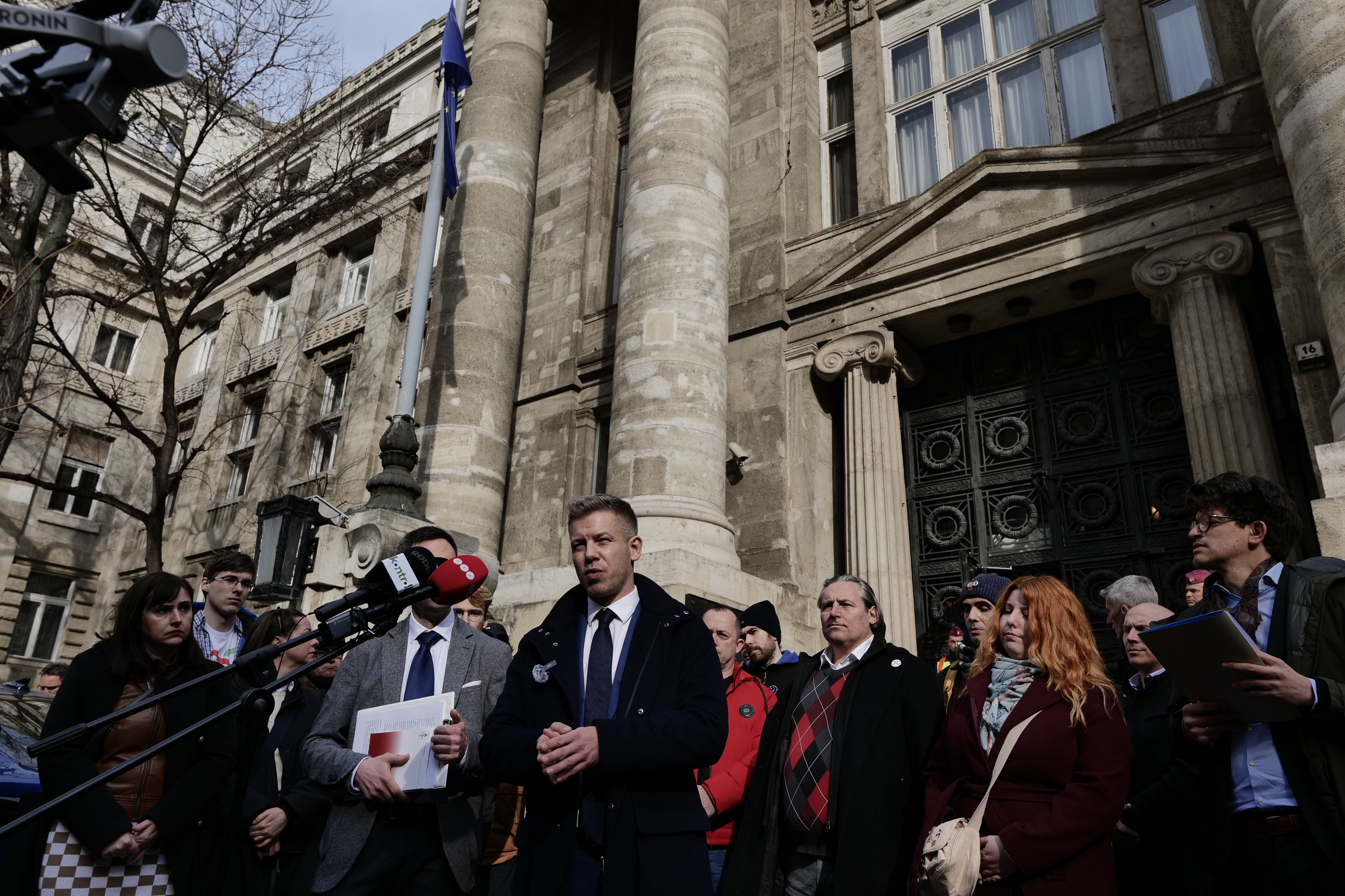 Magyar Péter a legfőbb ügyésszel való találkozójáról: Nyilvánvaló, politikai utasításra nem járnak el fideszes bűnözőkkel szemben 1