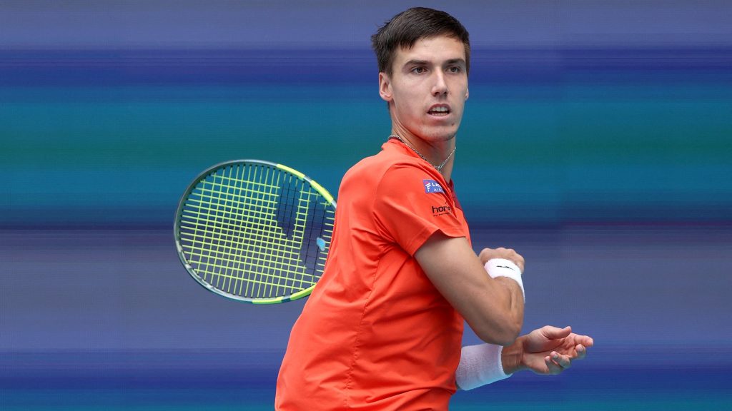 Az ellenfél szurkolói mindent bevetettek, hogy megzavarják Marozsánt, és ez végül bejött nekik