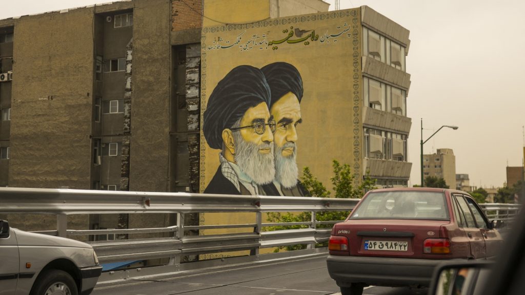 A Hamenei név folytatódik – mondta az Irán legfelsőbb vezetőjét kiválasztó tanács egyik tagja