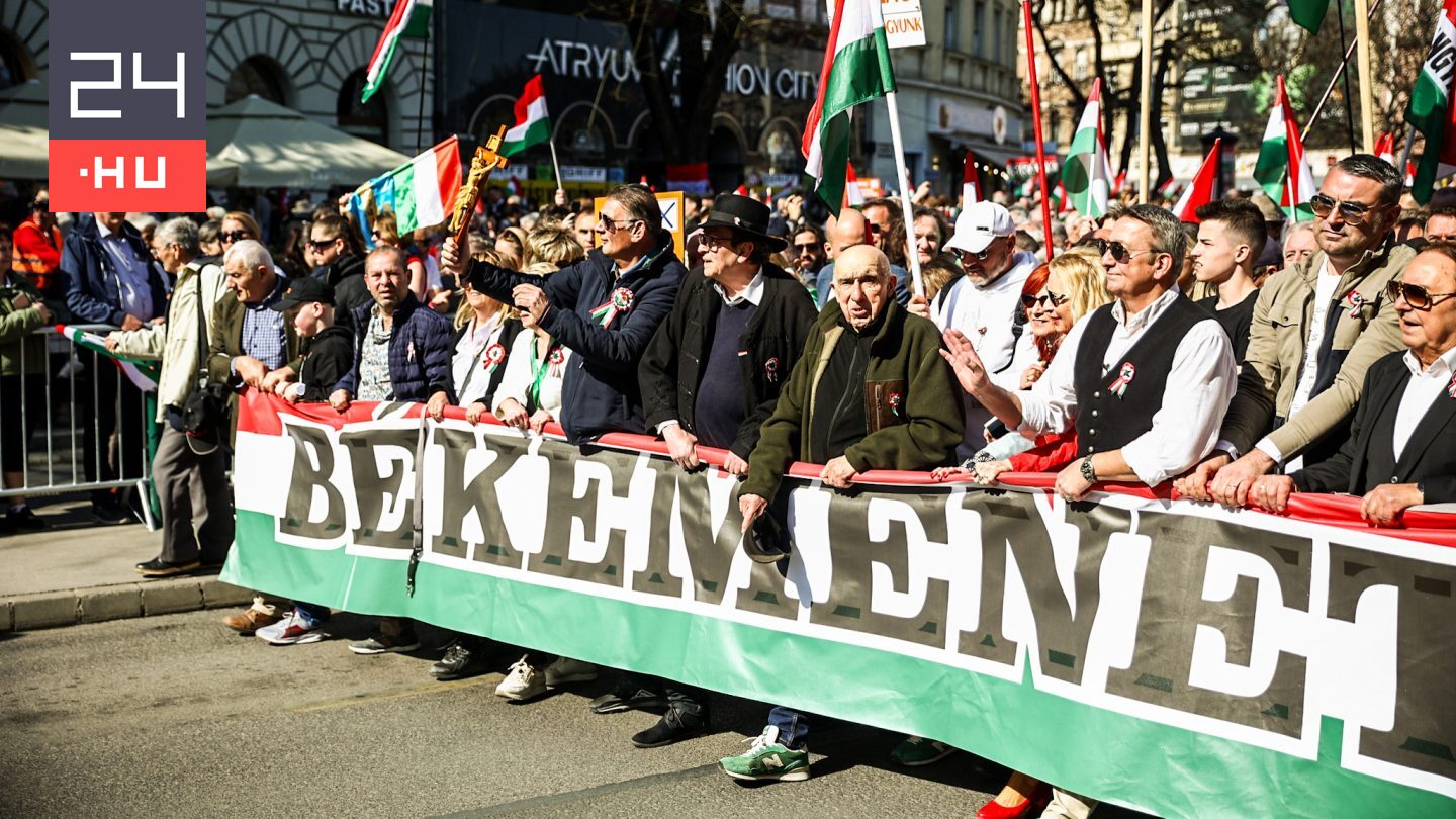 Dopeman felajánlotta szolgálatai Vlagyimir Putyinnak a Békemeneten