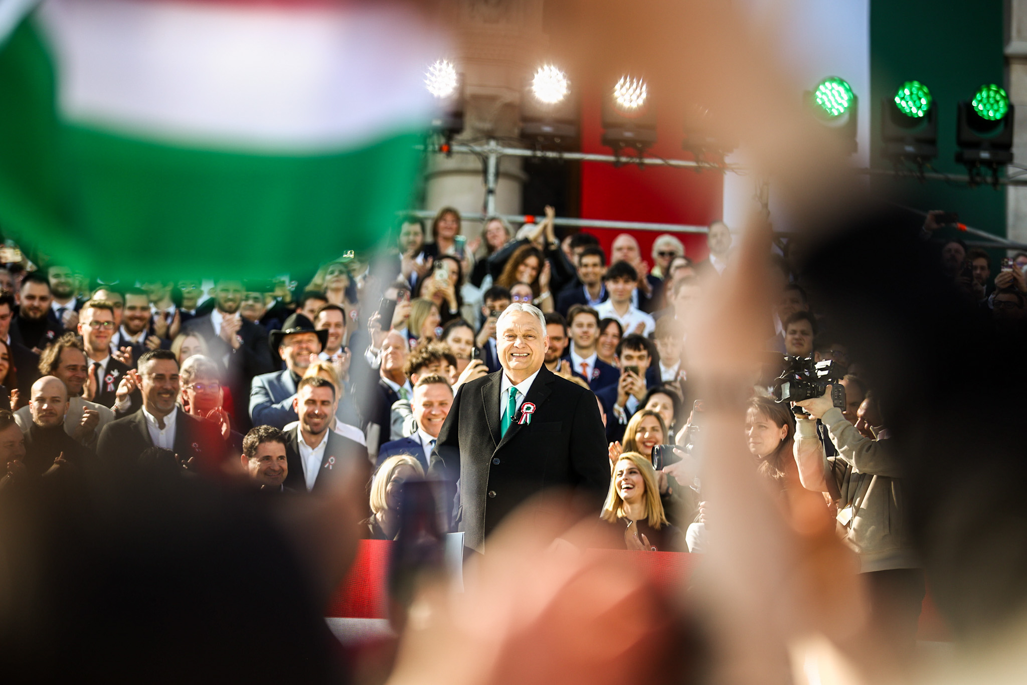 Orbán: Jobban kell nyernünk, mint négy éve, a hárommillió szavazat nem a plafon, hanem a küszöb; elindult a Tisza menete a Deák térről – percről percre a március 15-ei események 1