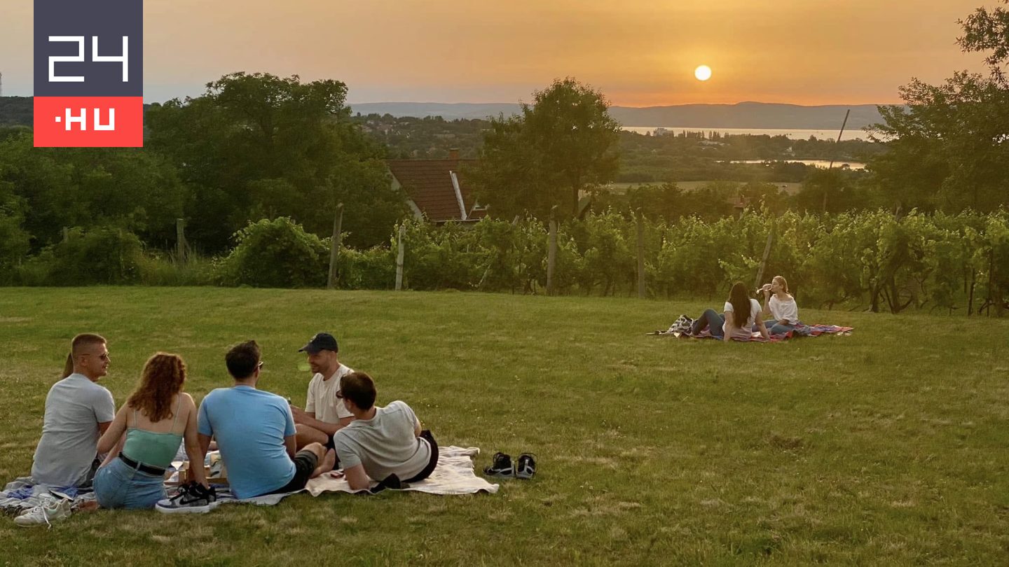 „Ezt mi nem szeretnénk” – Kitiltják a panorámás luxusnyaralókat a Balaton melletti faluból