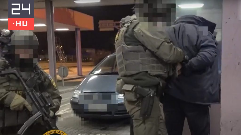 Ötven határrendész ellen emeltek vádat, 11 ezer vesztegetési ügy miatt állítják őket bíróság elé