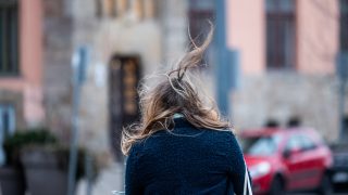 figyelmeztést adtak ki a viharos szél miatt