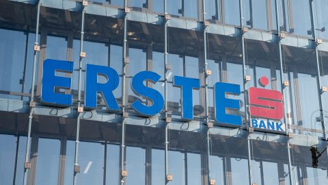 erste bank, erste, bank, leállás, hétvége, funkciók, internetes vásárlás