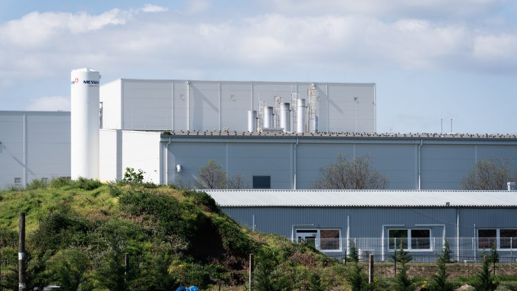 21 Kutatóközpont: minden második magyar felelősnek tartja a kormányt a gödi gyárban történt szennyezésekért