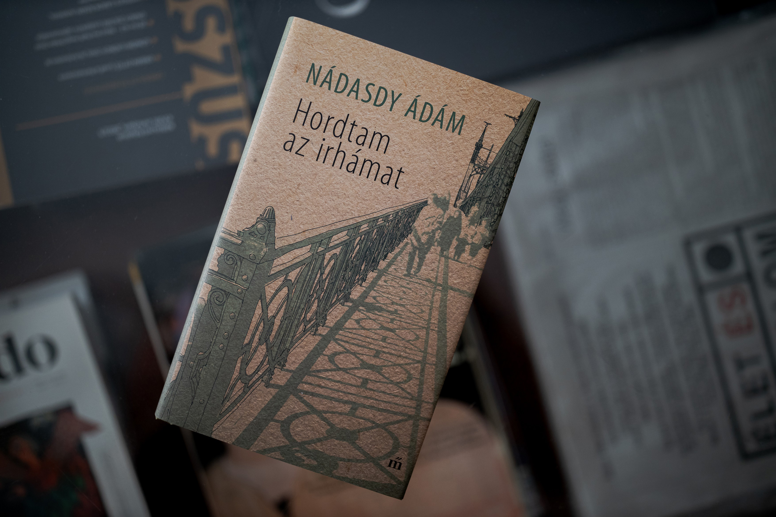 Meghalt Nádasdy Ádám 1 Hordtam az irhámat - Nádasdy Ádám