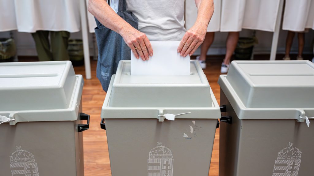 választási urna