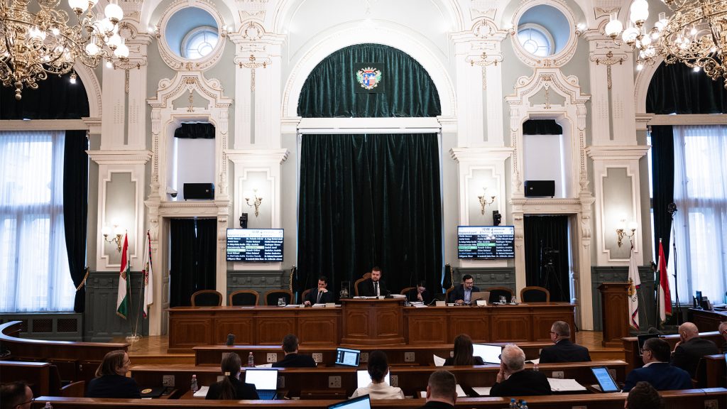 A fideszes többség továbbra sem engedi Győrben a legnagyobb önkormányzati cég átvilágítását