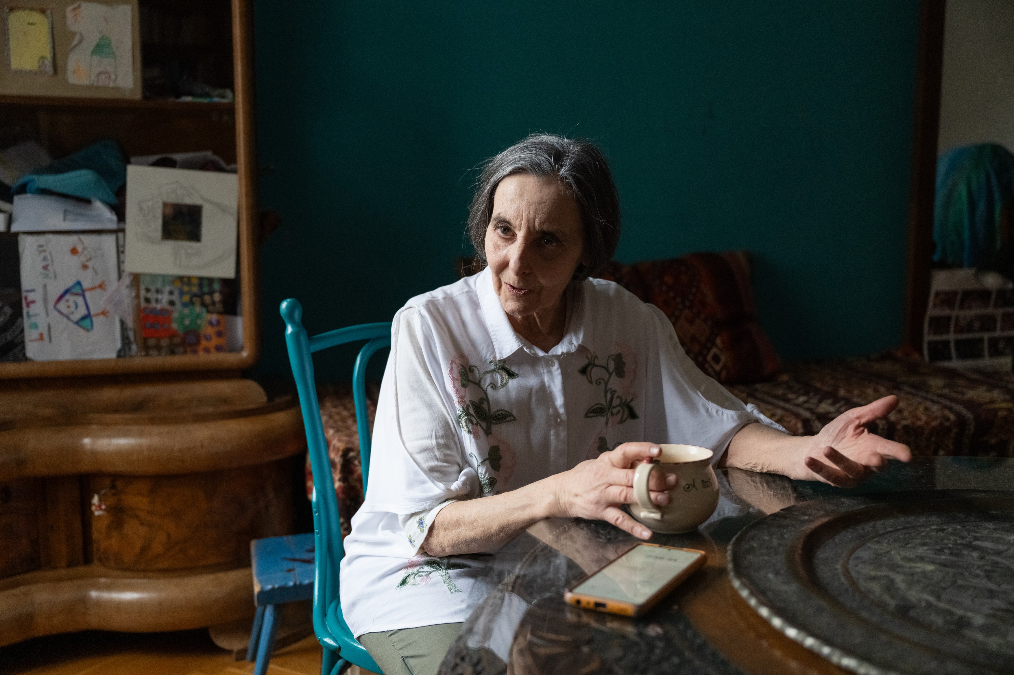 „Gyűlöltek a börtönben, mert más vagyok” – meglátogattuk az ismét bábaként dolgozó Geréb Ágnest 4