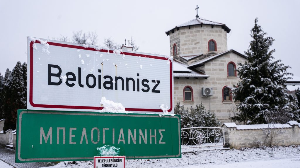 Beloianniszban, a görög faluban a paptól tudtuk meg, ki nyeri a választást