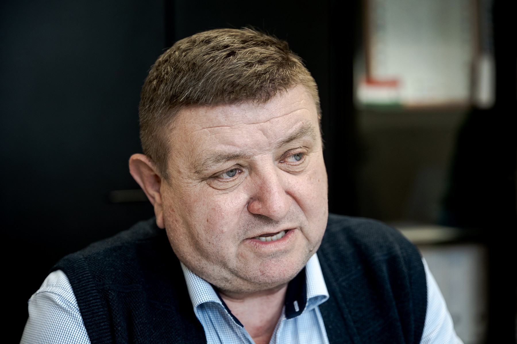 „Nem ijed meg a saját árnyékától, az biztos” – mondta a nőverés után lemondott alpolgármesterről Szentmártonkáta vezetője 2