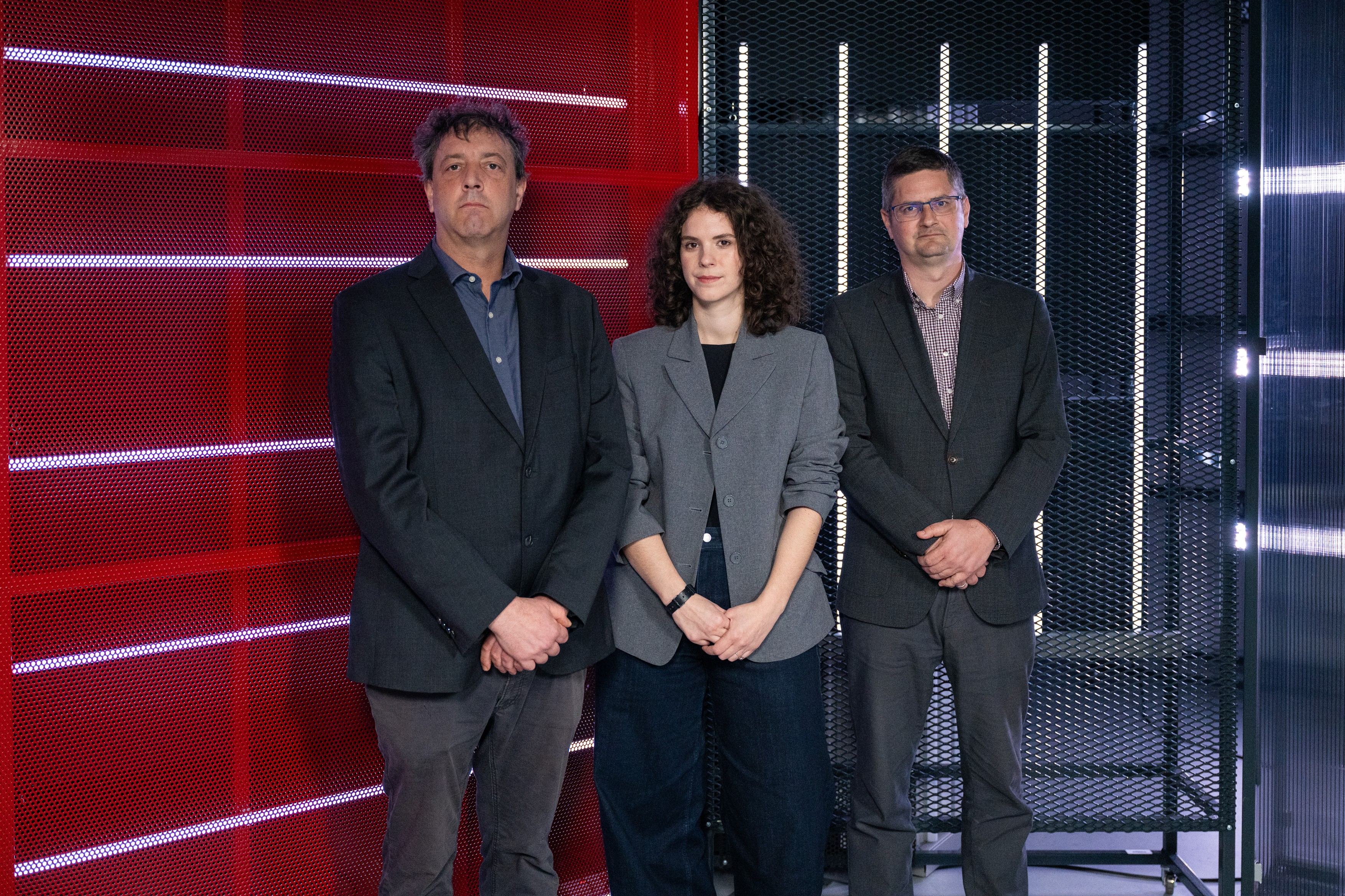 Fazekas Dániel és Bíró-Nagy András között a műsorvezető, Bánszegi Rebeka