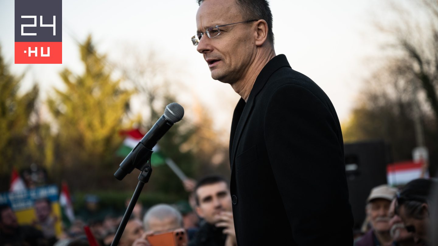 Szijjártó: Az ukránok avatkoznak be a magyar választásokba, nem az oroszok