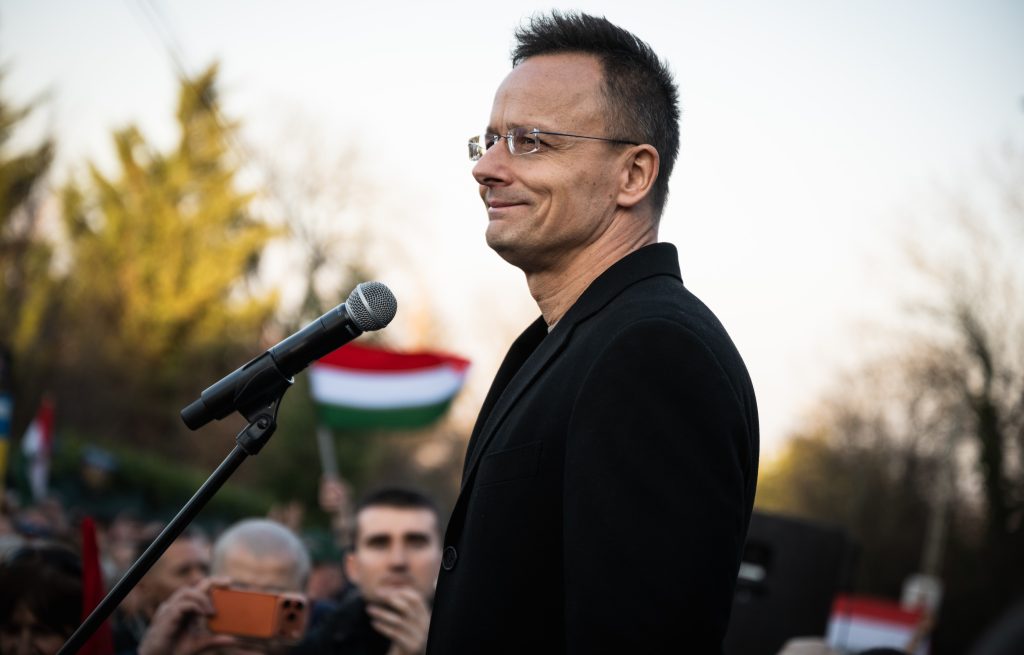 Szijjártó szerint semmi oka titkosított vonalon beszélni, mert ő nyíltan vállalja véleményét