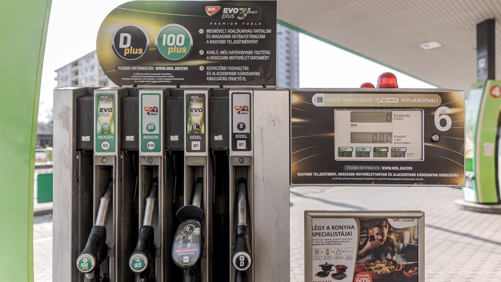 G7: Évtizedes mélypontra esett a magyar olajtartalék