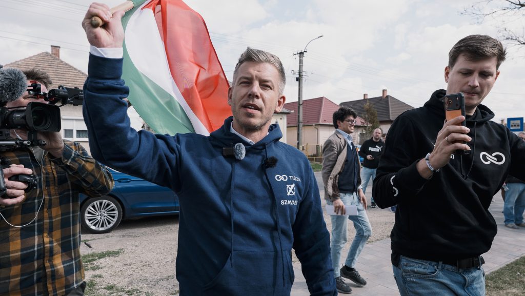 Magyar Péter: jól jegyezzétek meg azt a nevet, hogy Szabó Bence!