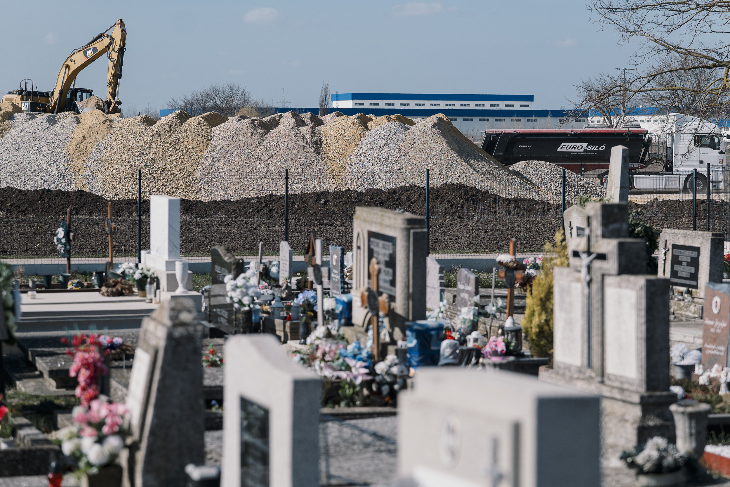 Riport Fejér megye 4-es választókerületében Iváncsán 2026. március 12-én.