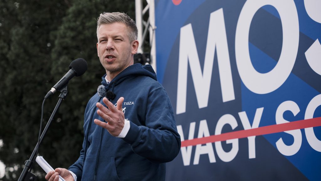 Magyar Péter: Mondtuk, hogy lesznek hamis zászlós műveletek, nem erre gondoltunk