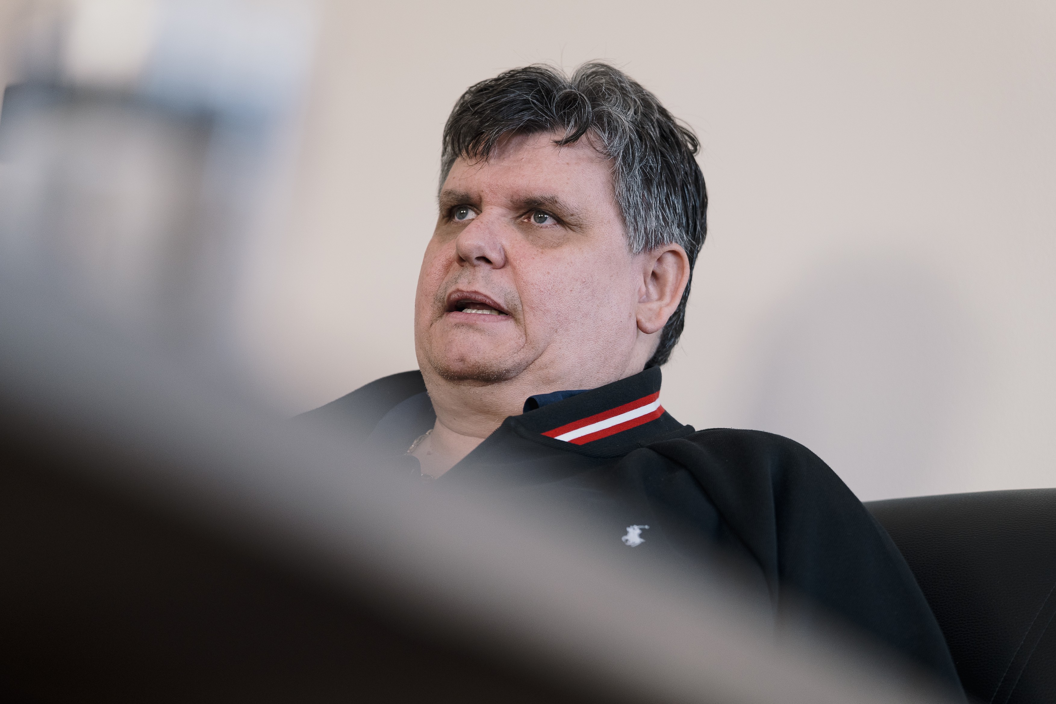 Riport Fejér megye 4-es választókerületében Iváncsán 2026. március 12-én. Baki Endre nyilatkozik.