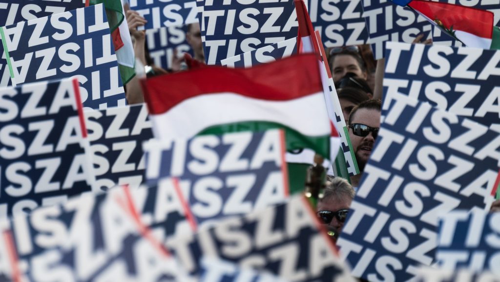 Direkt36: 2025 nyarán házkutatást tartottak a Tisza informatikusainál, a háttérben egy nagyobb akciót fedeztek fel, aminek célja a párt informatikai rendszerének bedöntése volt