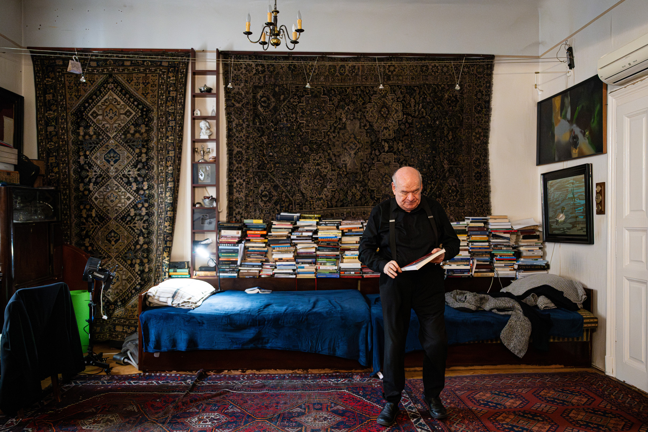 „Reménytelennek látom Magyarország helyzetét” – szegényen szeretne meghalni, saját lakását is elajándékozta Fellegi Ádám 5